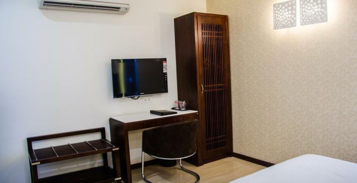 שירדי Hotel Sai Mahal מראה חיצוני תמונה